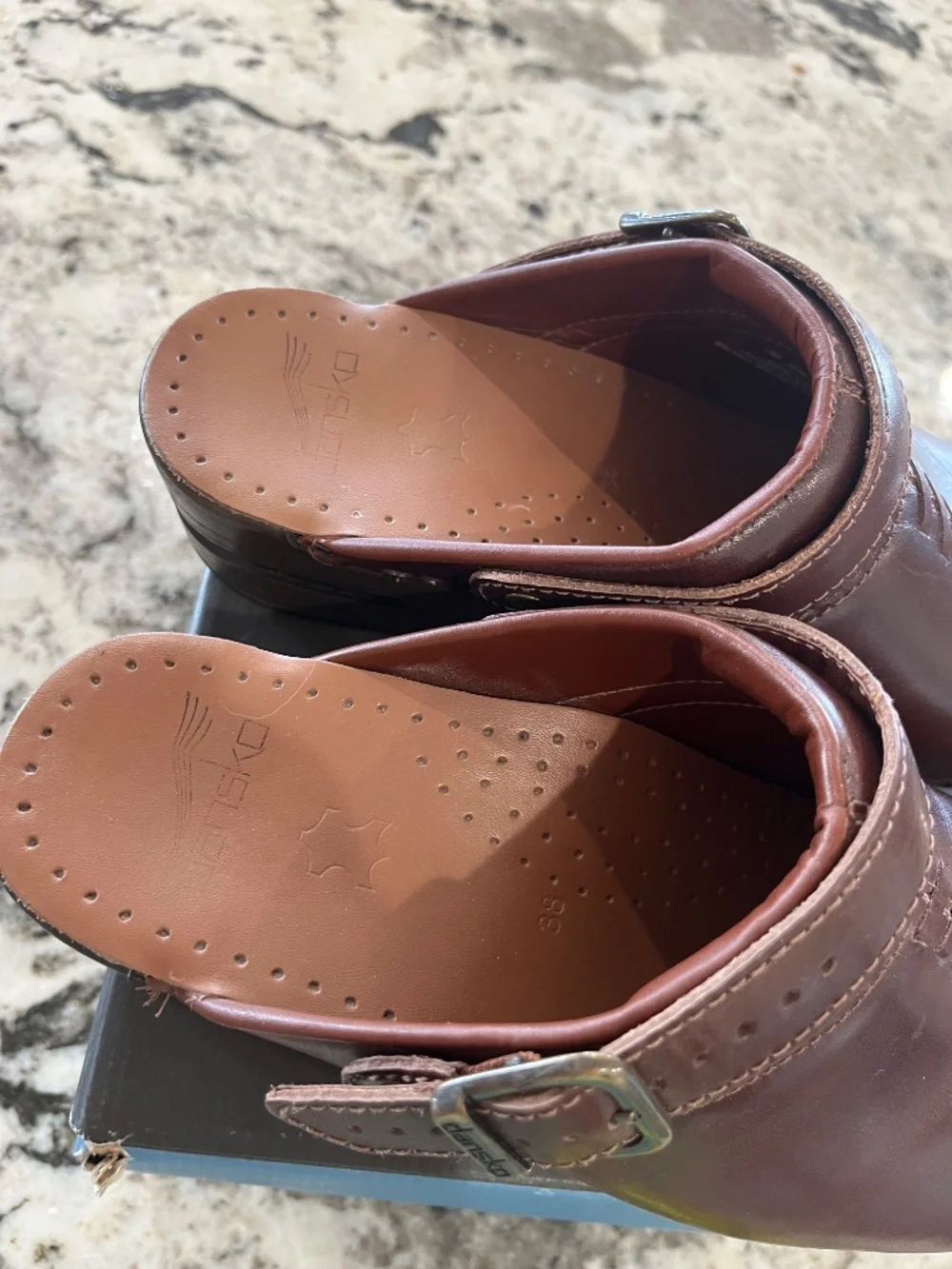 Dansko clogs - Picture 5 of 10